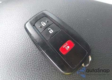 2025 Toyota Rav4 Xle from USA, damaged, VIN 2T3W1RFV2SC307264